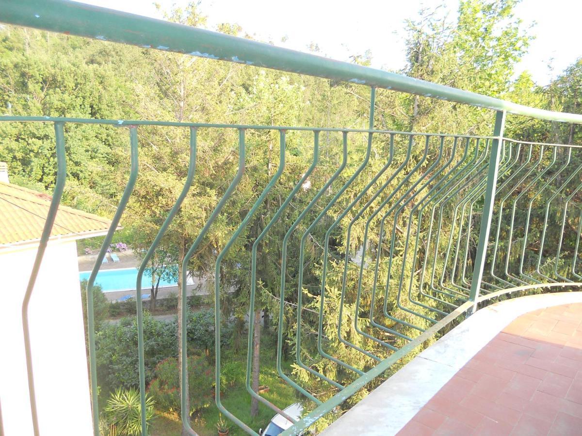 Hotel La Pineta โกโกเลโต ภายนอก รูปภาพ