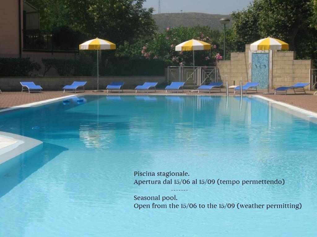 Hotel La Pineta โกโกเลโต ภายนอก รูปภาพ