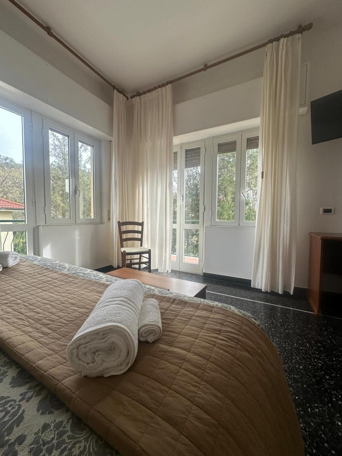 Hotel La Pineta โกโกเลโต ภายนอก รูปภาพ