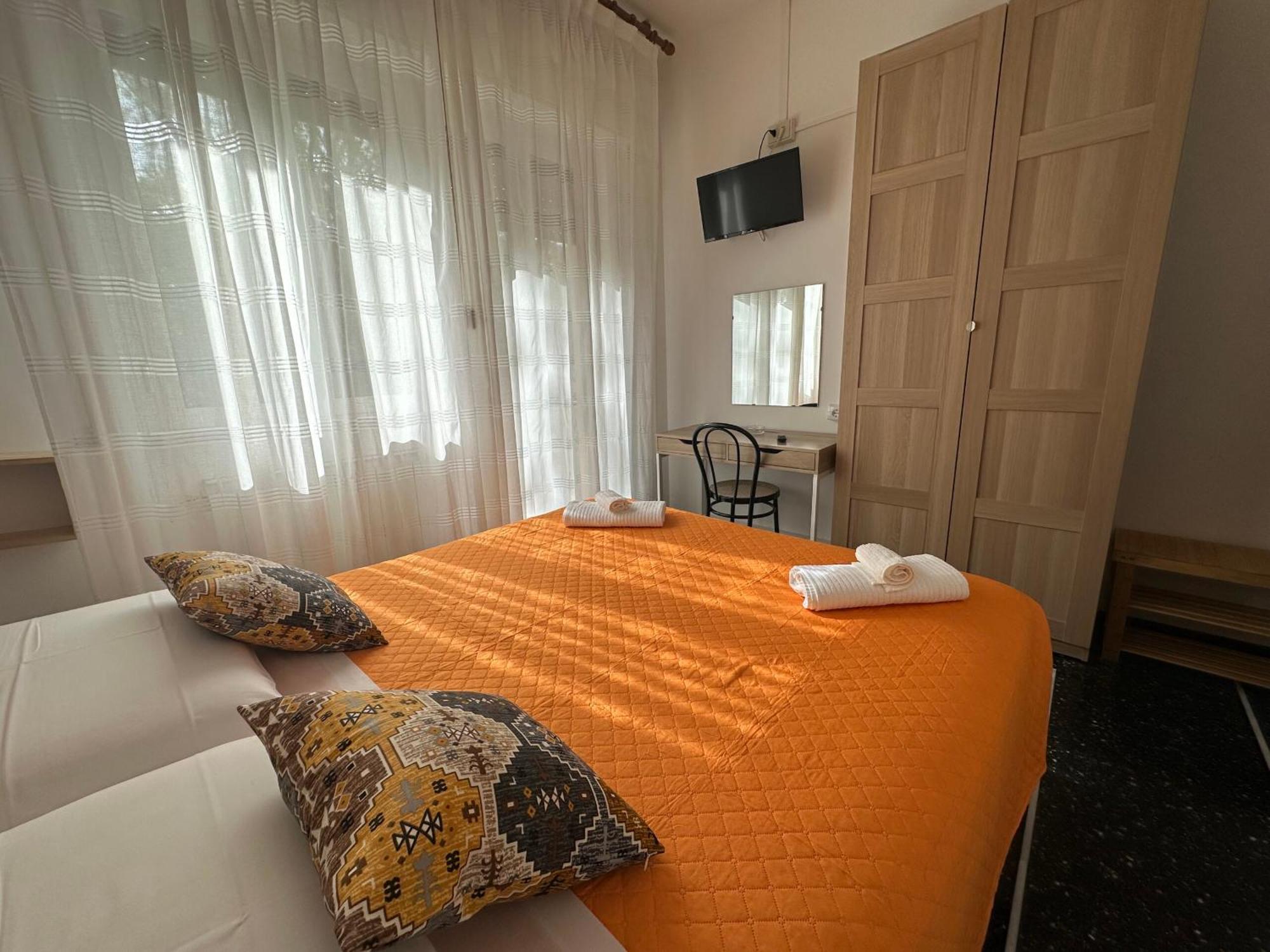 Hotel La Pineta โกโกเลโต ภายนอก รูปภาพ